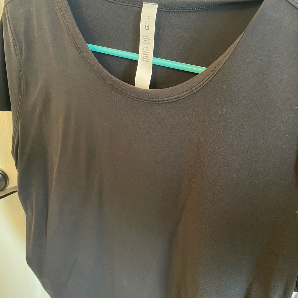 Lululemon All it Takes Nulu T 12